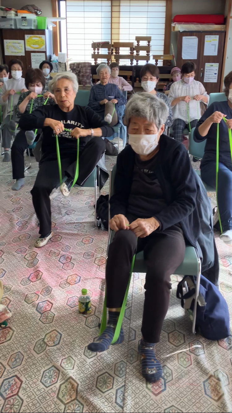 温灸椅子 椅子に座ったままでも出来る高齢者筋肉体操教室 | 二条城北鍼灸接骨院